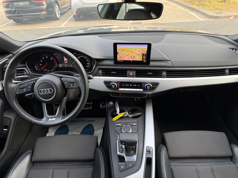 Vehicle Image 35