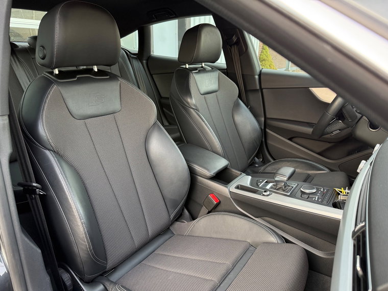 Vehicle Image 39