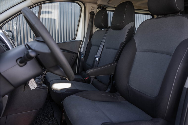 Vehicle Image 13