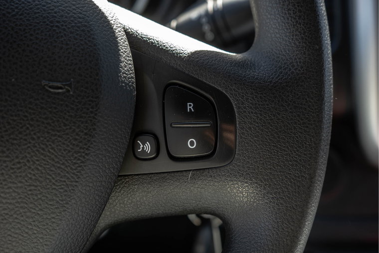 Vehicle Image 19