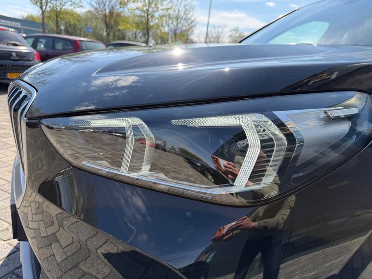 Vehicle Image 39