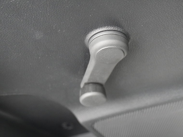 Vehicle Image 31