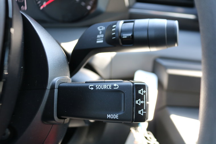 Vehicle Image 29