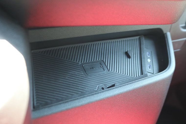 Vehicle Image 36