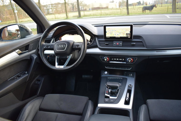 Vehicle Image 20