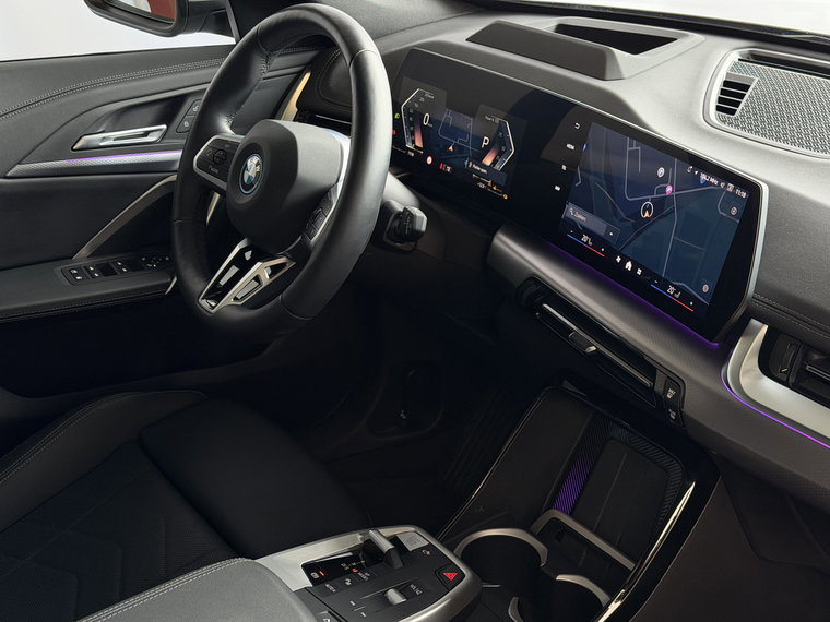 Vehicle Image 37