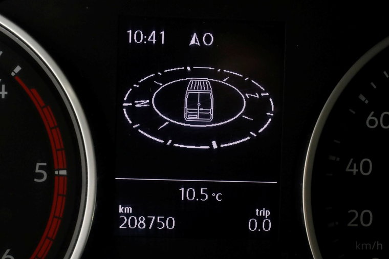 Vehicle Image 17