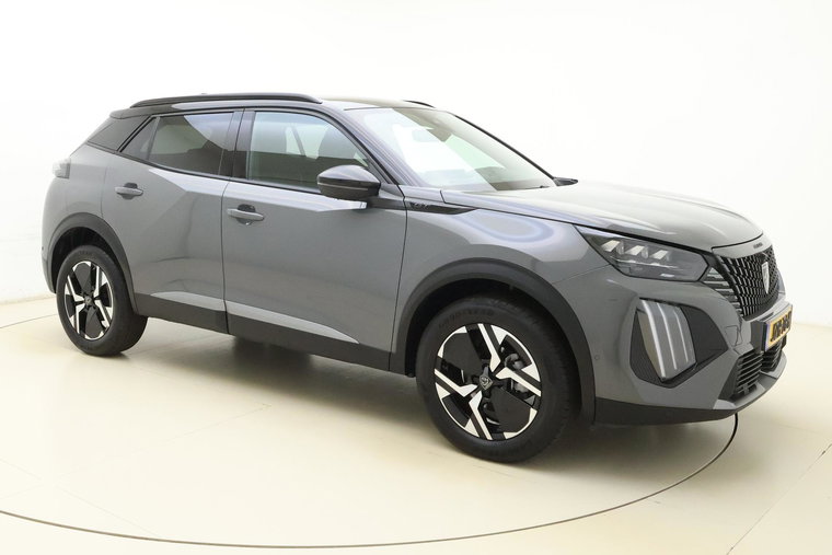 Vehicle Image 8