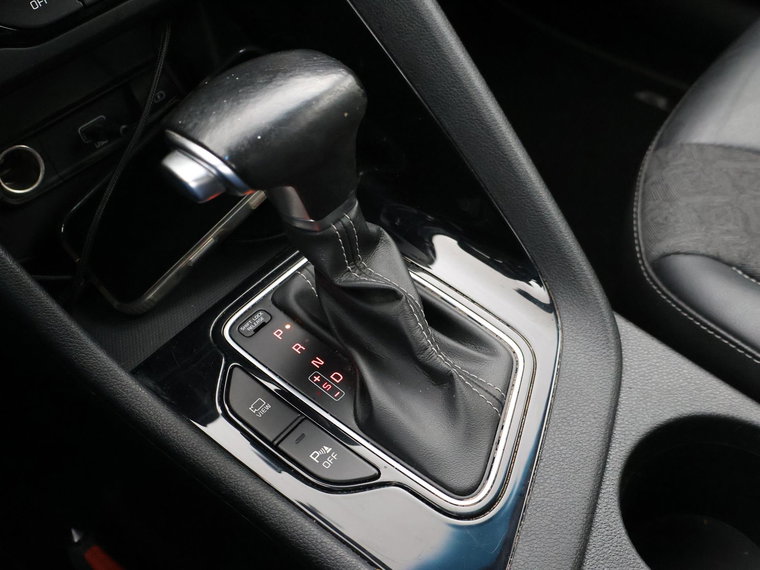 Vehicle Image 37