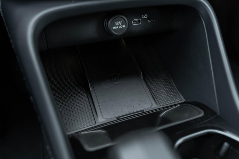 Vehicle Image 36
