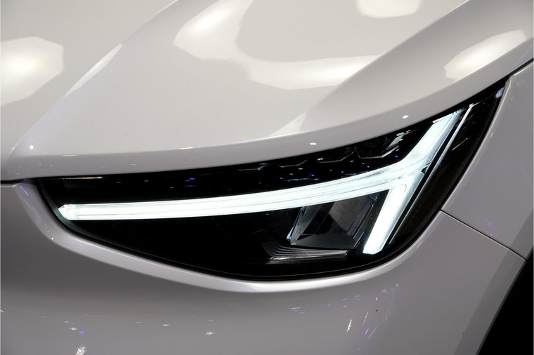 Vehicle Image 11