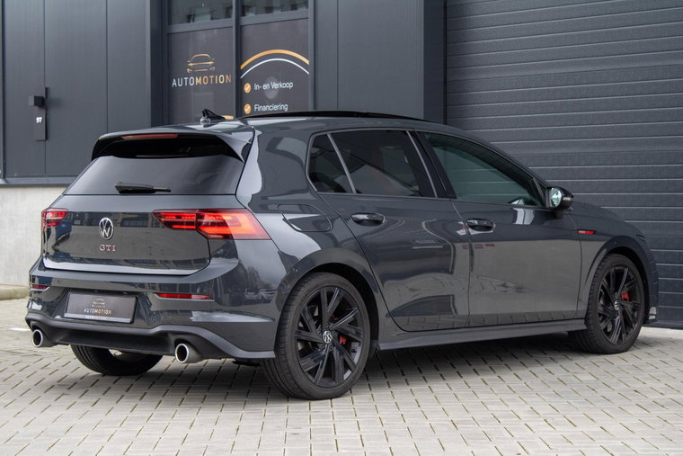 Vehicle Image 40