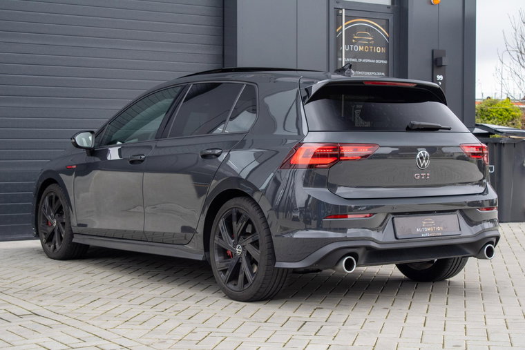 Vehicle Image 45
