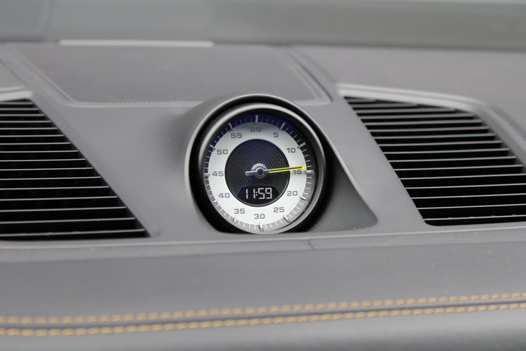 Vehicle Image 36