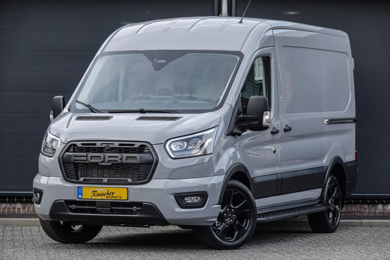 Vehicle Image 24
