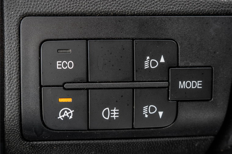 Vehicle Image 23