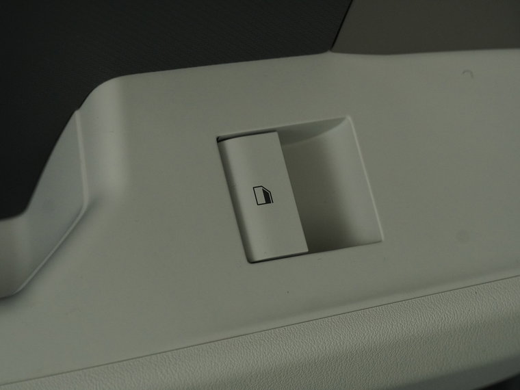 Vehicle Image 34
