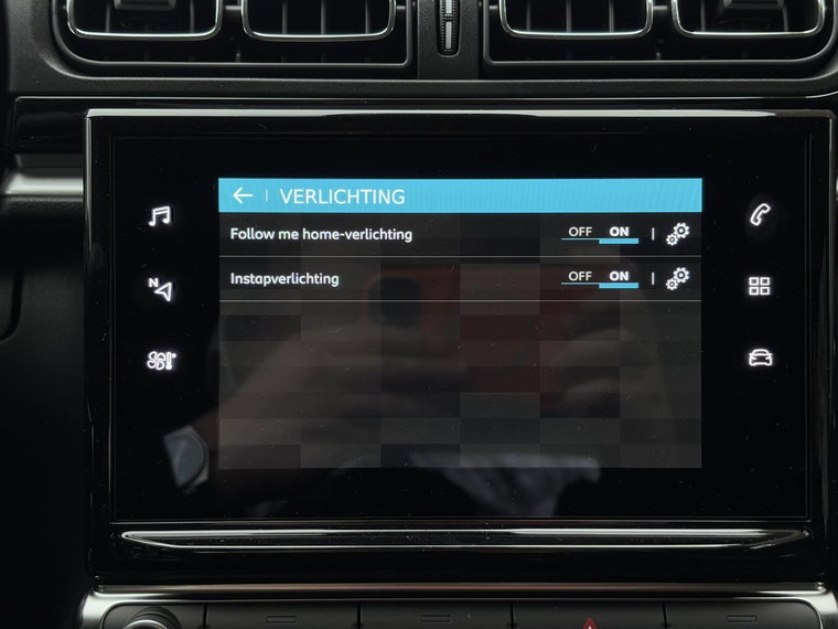 Vehicle Image 33