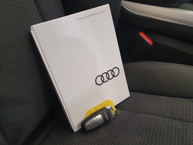 Vehicle Image 31
