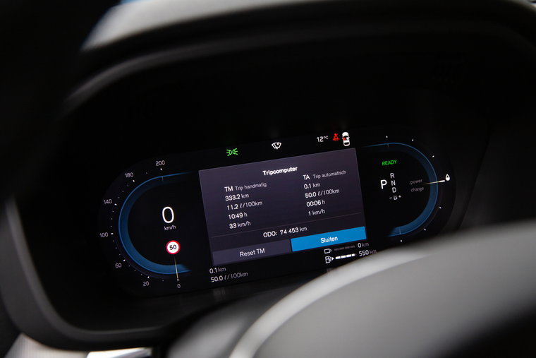 Vehicle Image 13
