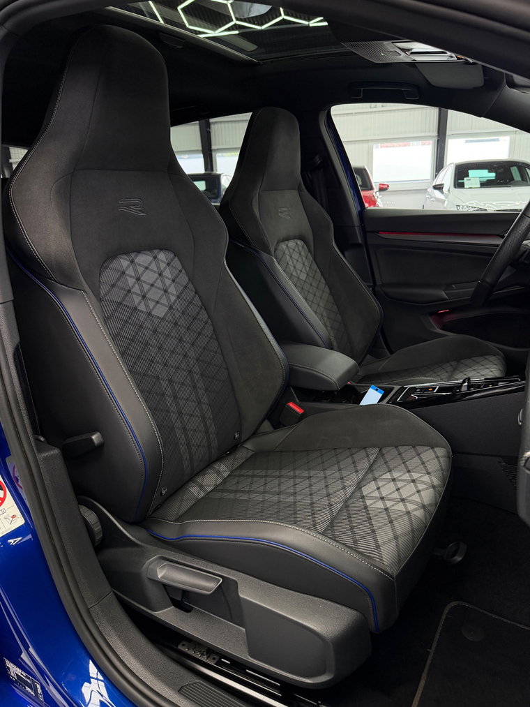Vehicle Image 39