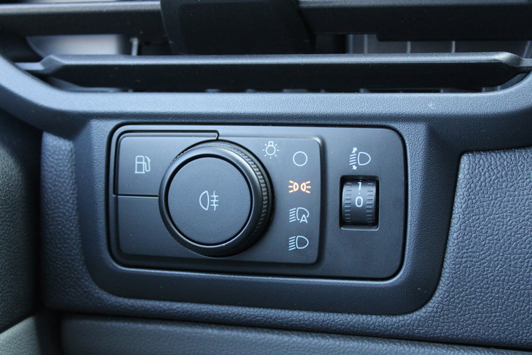 Vehicle Image 33