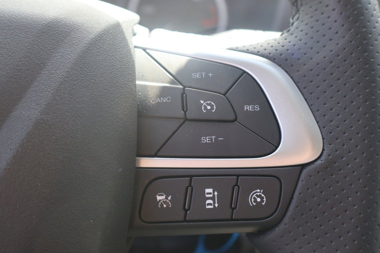 Vehicle Image 26