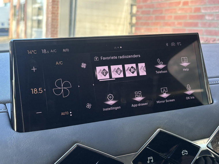 Vehicle Image 39