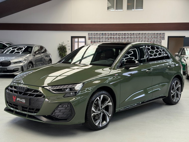 Vehicle Image 45
