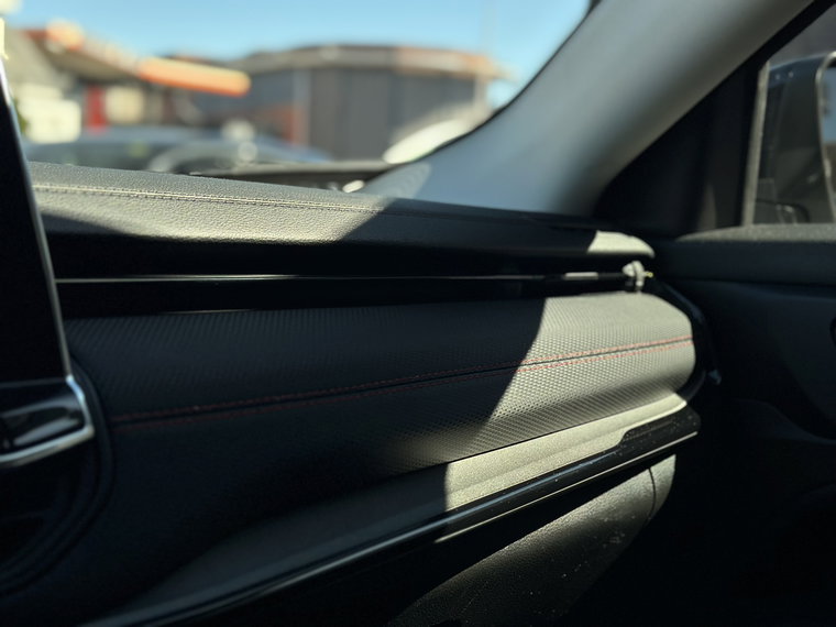 Vehicle Image 35