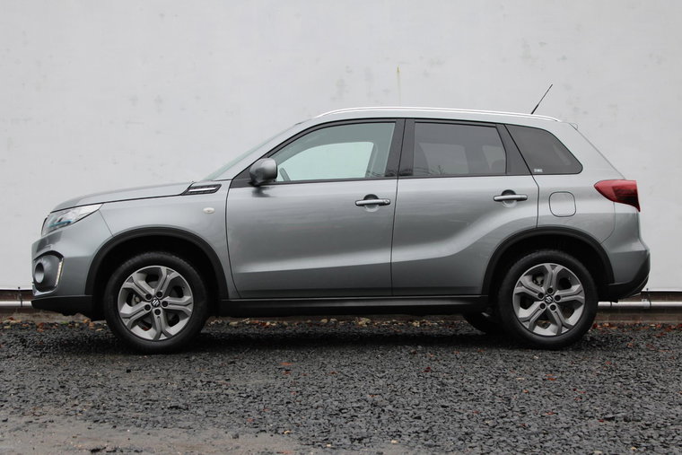 Vehicle Image 12