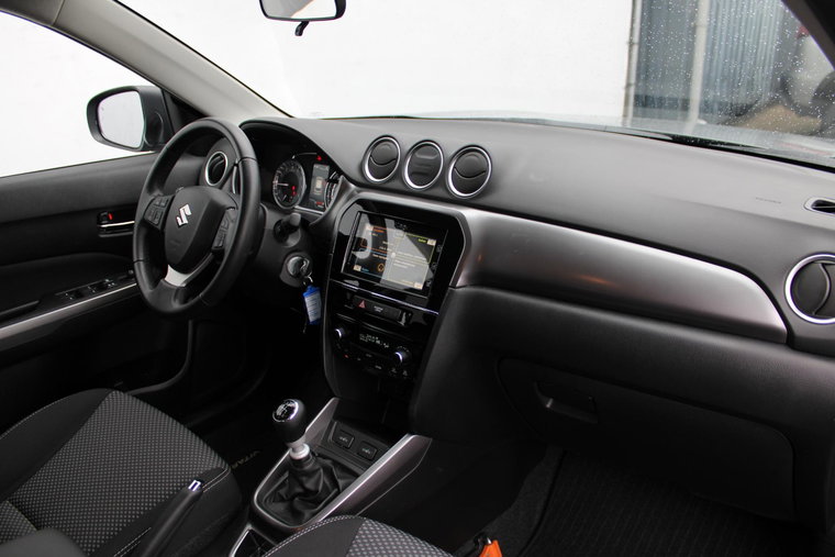Vehicle Image 19