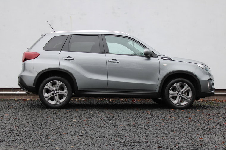 Vehicle Image 11