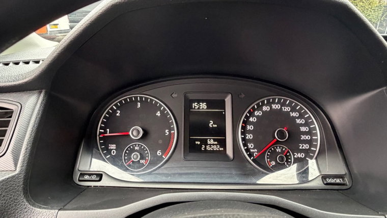 Vehicle Image 23