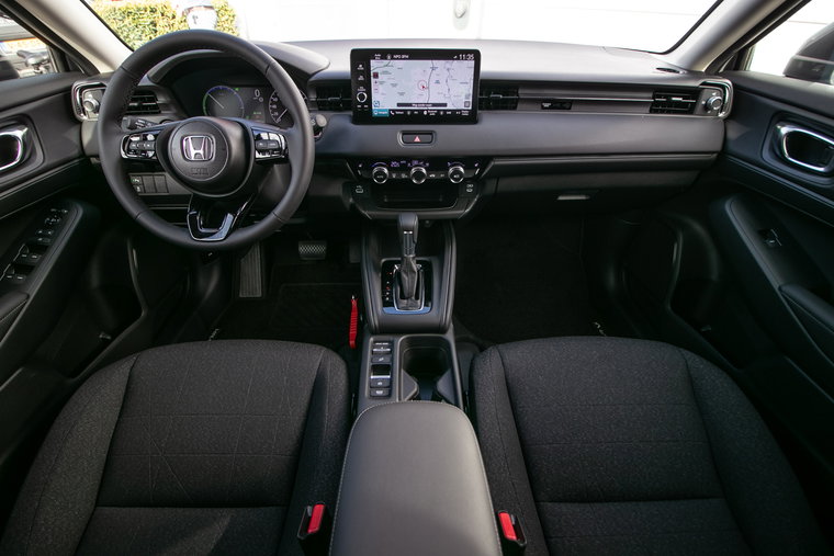 Vehicle Image 15