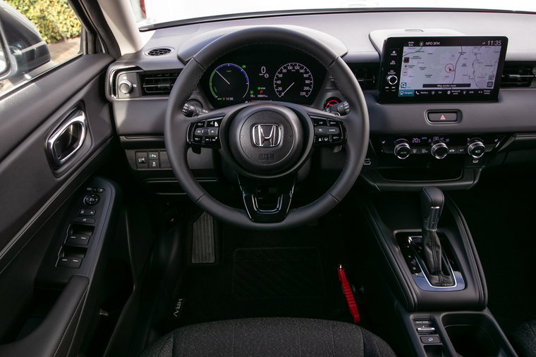 Vehicle Image 16