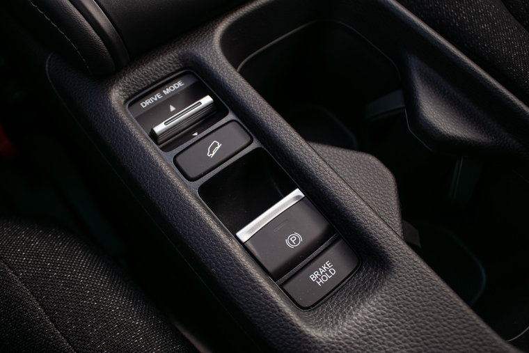 Vehicle Image 24