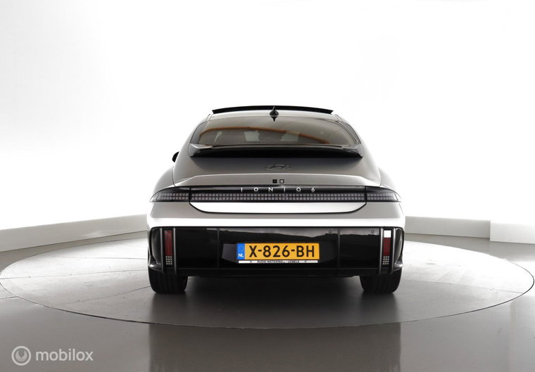 Vehicle Image 33