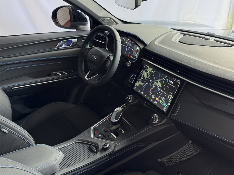 Vehicle Image 35