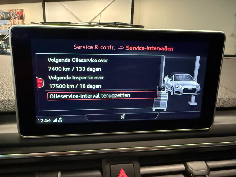 Vehicle Image 41