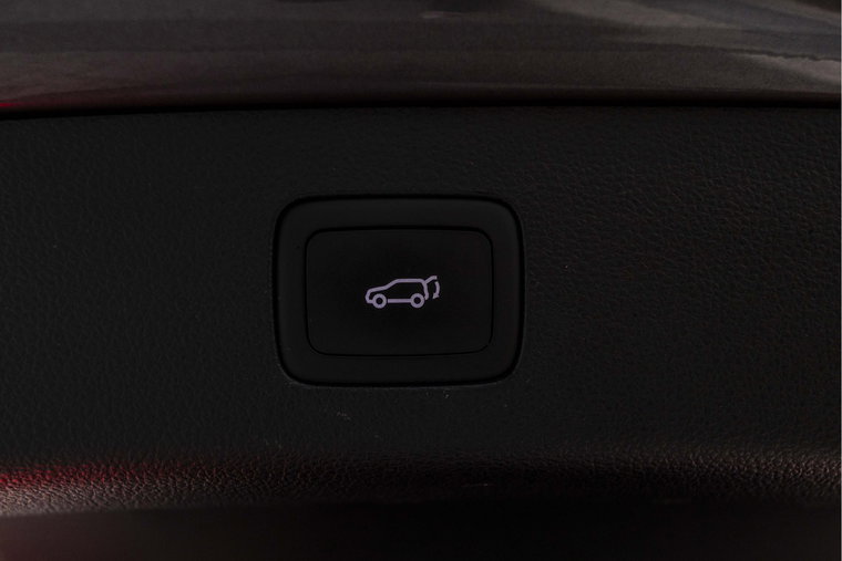 Vehicle Image 40