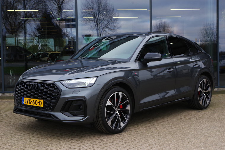 Vehicle Image 6