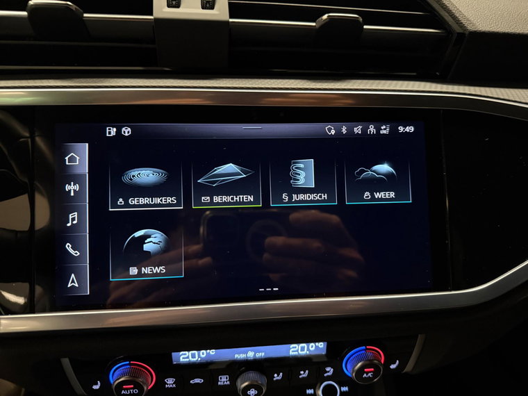Vehicle Image 30
