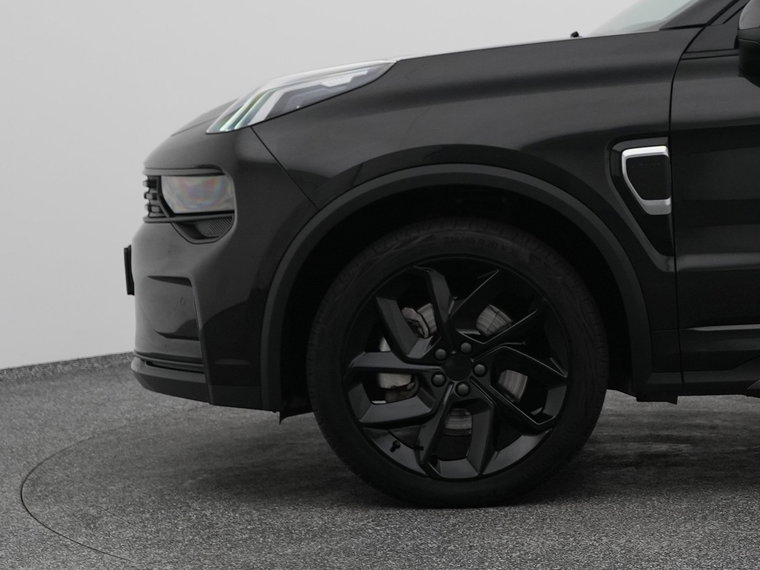 Vehicle Image 21