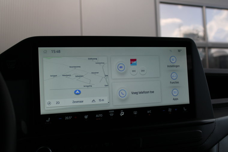 Vehicle Image 22