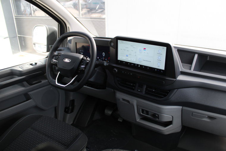 Vehicle Image 37