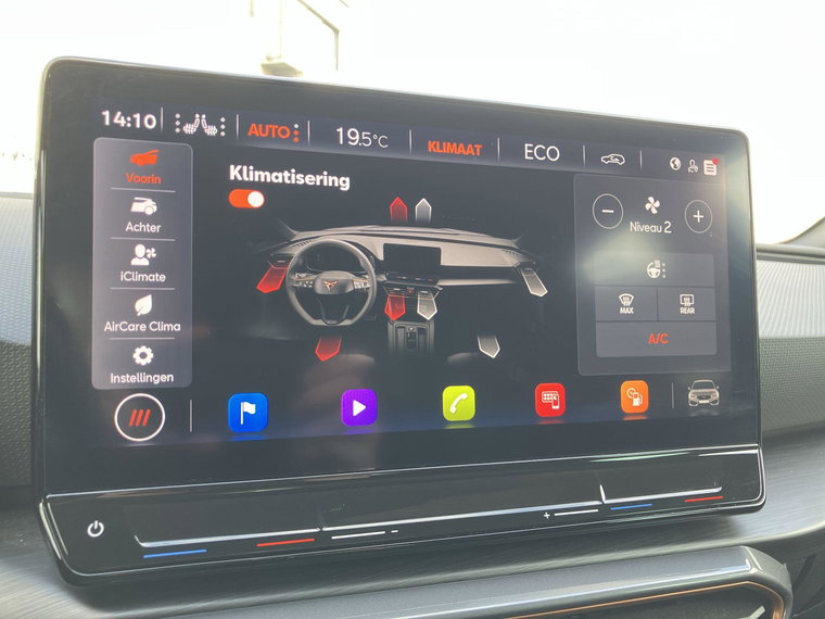 Vehicle Image 25