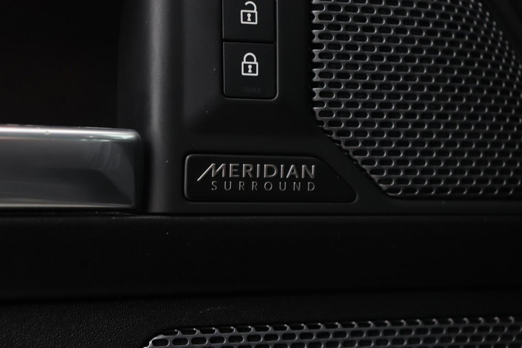 Vehicle Image 36