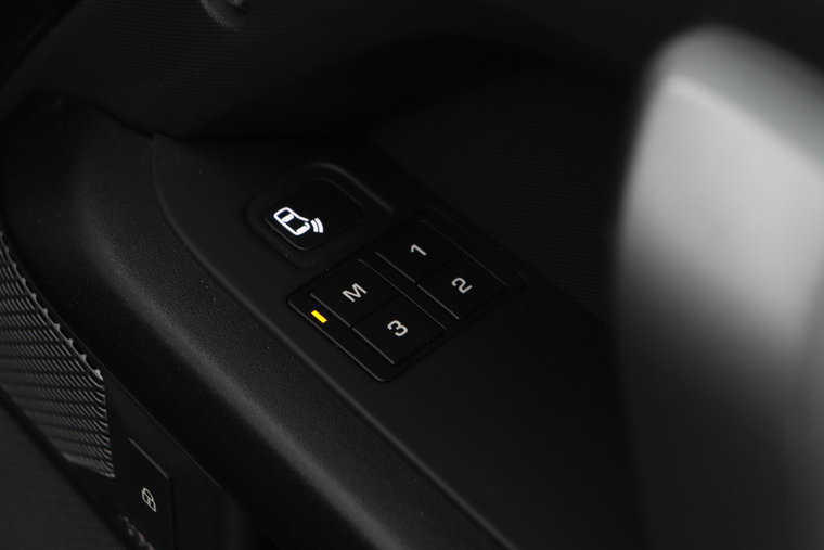 Vehicle Image 50