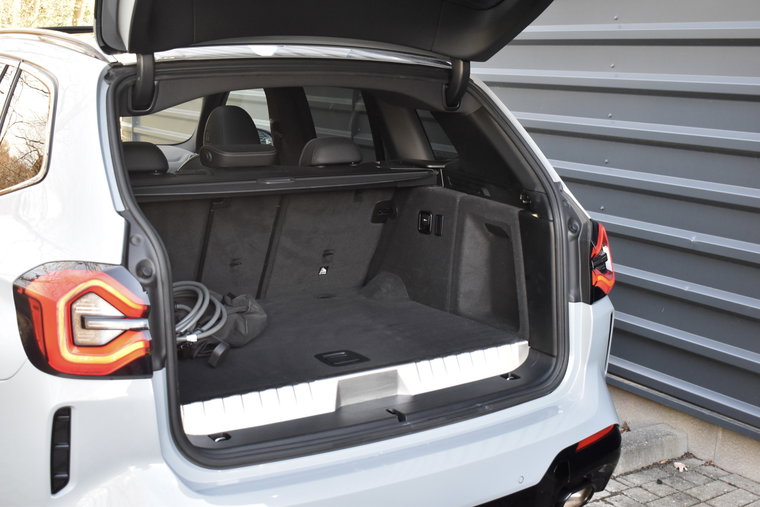 Vehicle Image 36